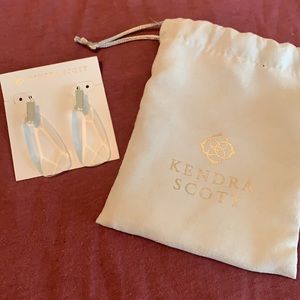 Kendra Scott Maize Drop Earring in Clear/Gold